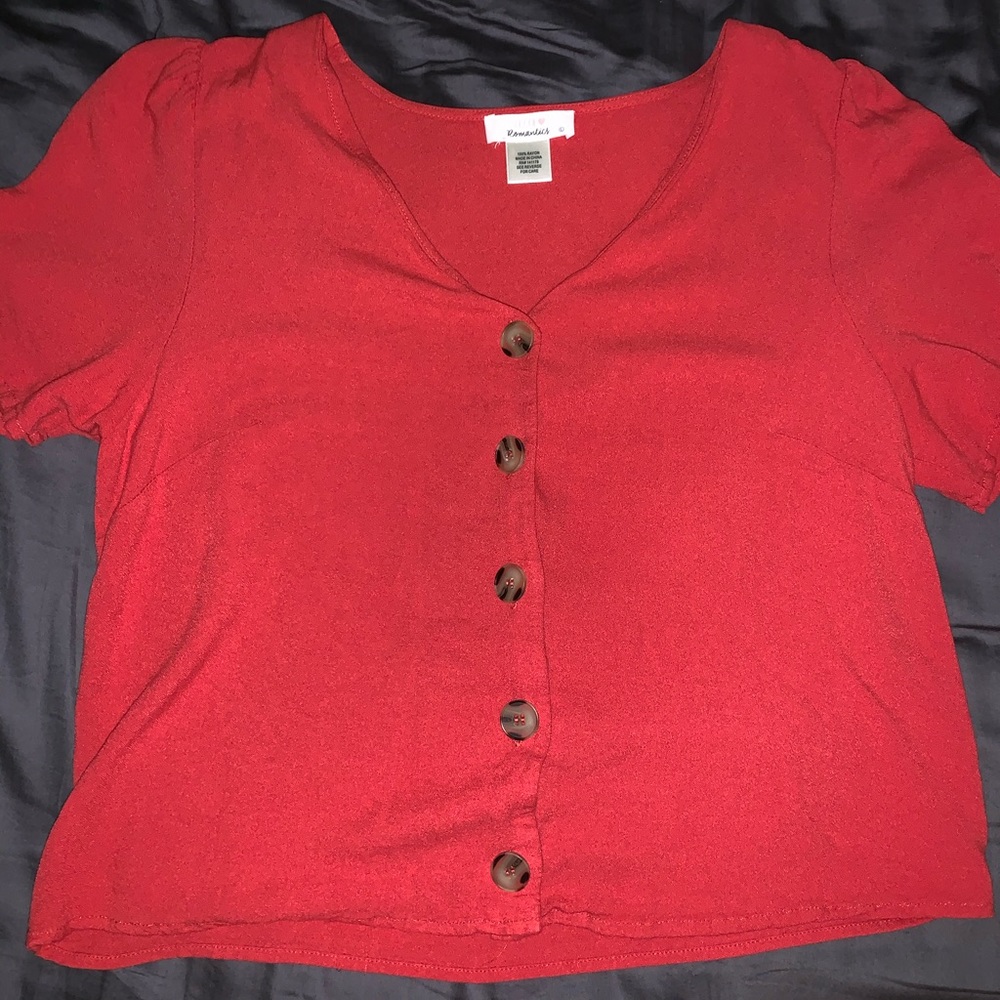 red cropped blouse
